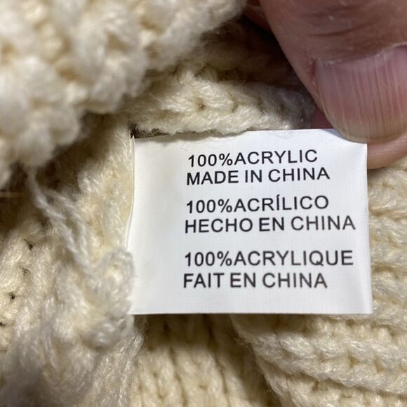 STEVE MADDEN Chunky Knit Beanie with Faux Fur Pom Pom - Picture 7 of 7